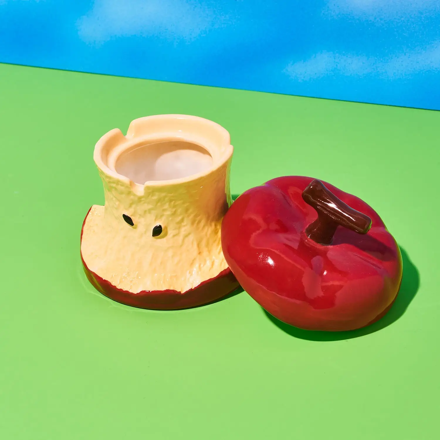 Apple Core Ashtray - Red - Image 3