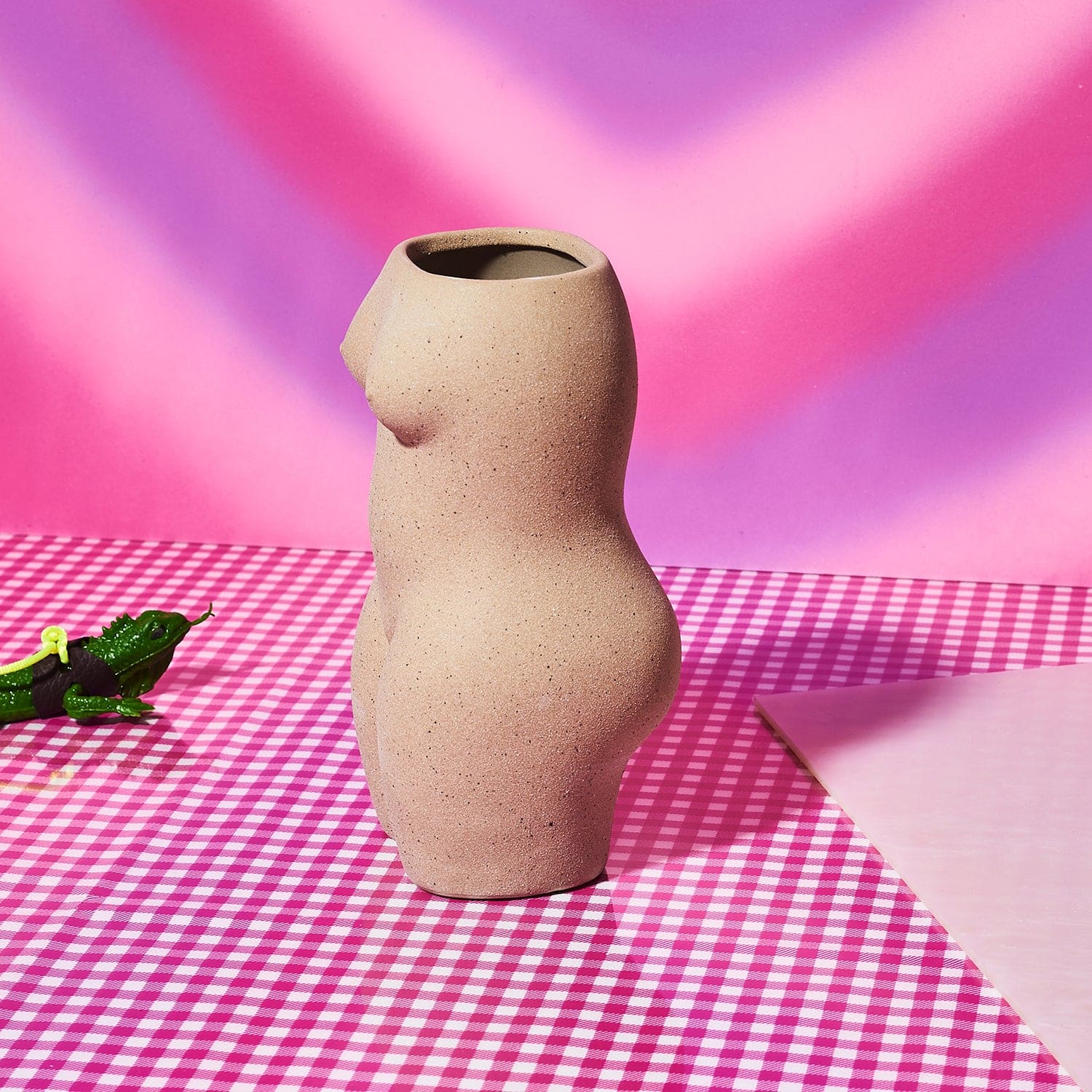 Body Form Earthenware Vase - Image 8