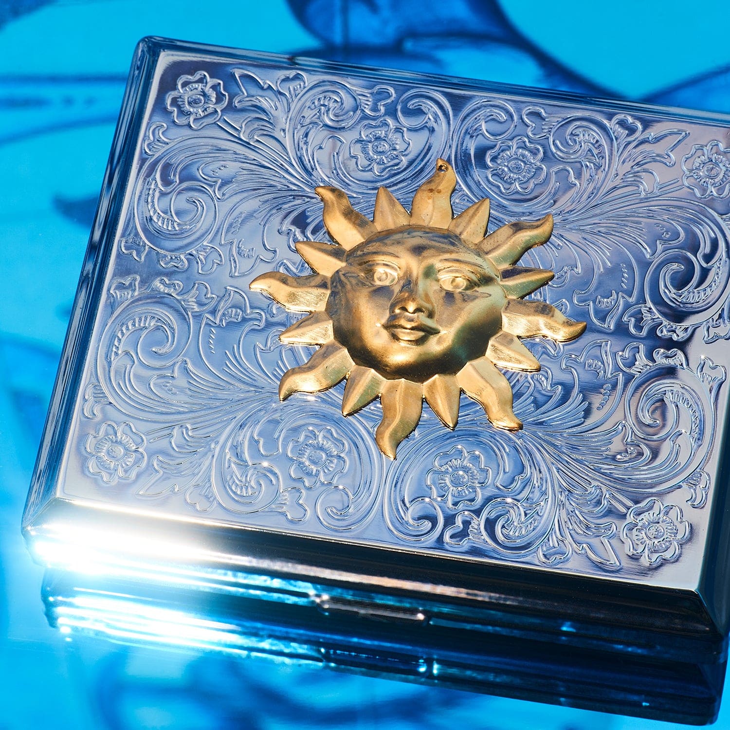 Silver Sun Joint Card Case - Image 3