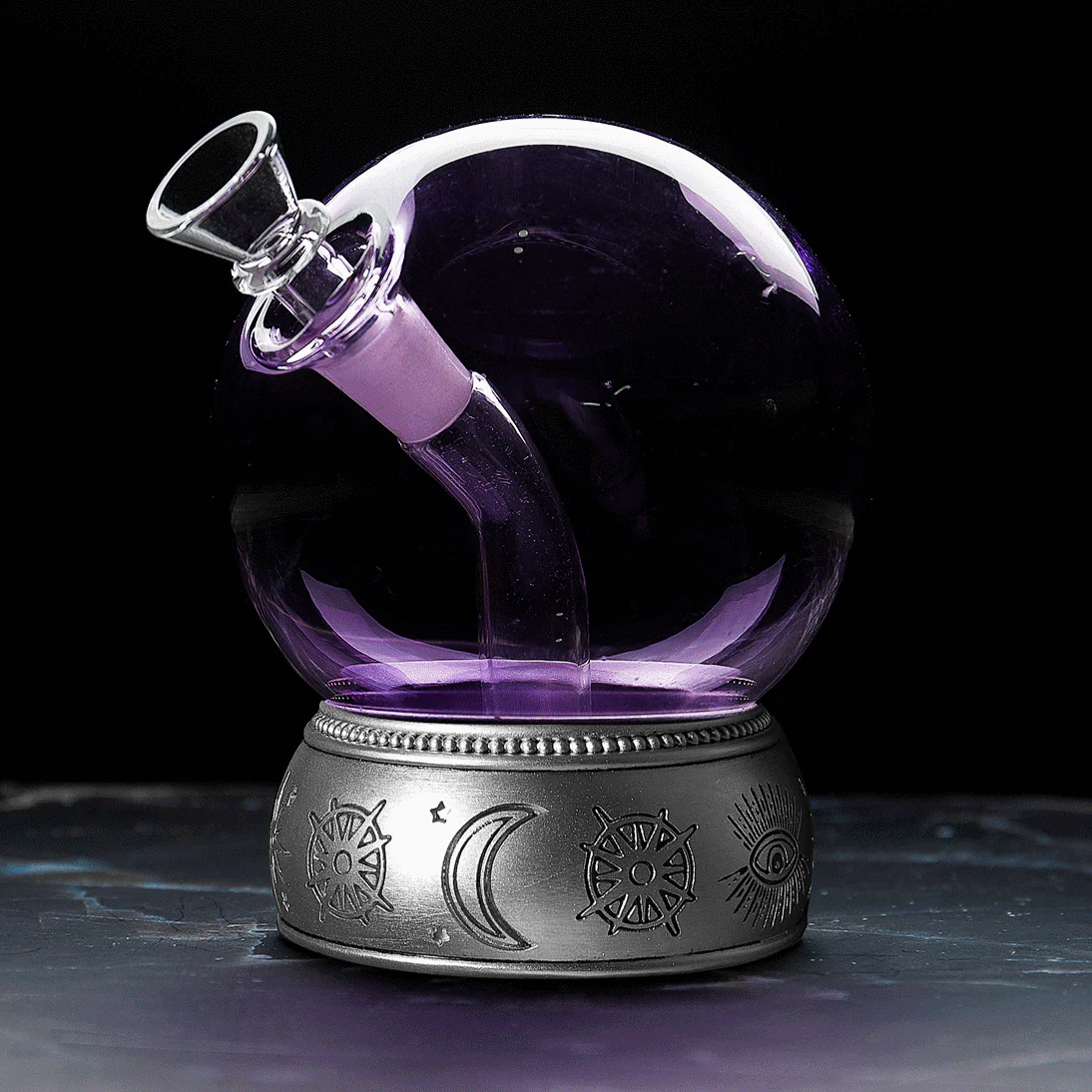 Canna Style Crystal Ball Bong - Image 5