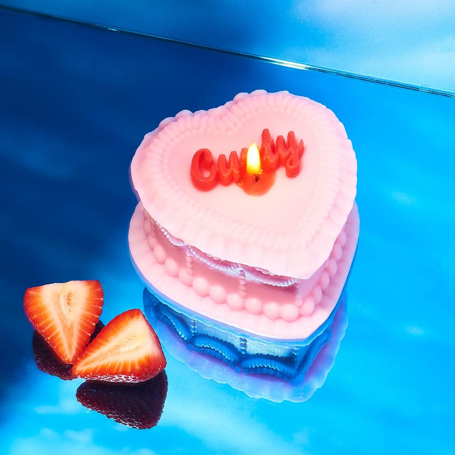Cunty Heart Cake Candle - Image 6
