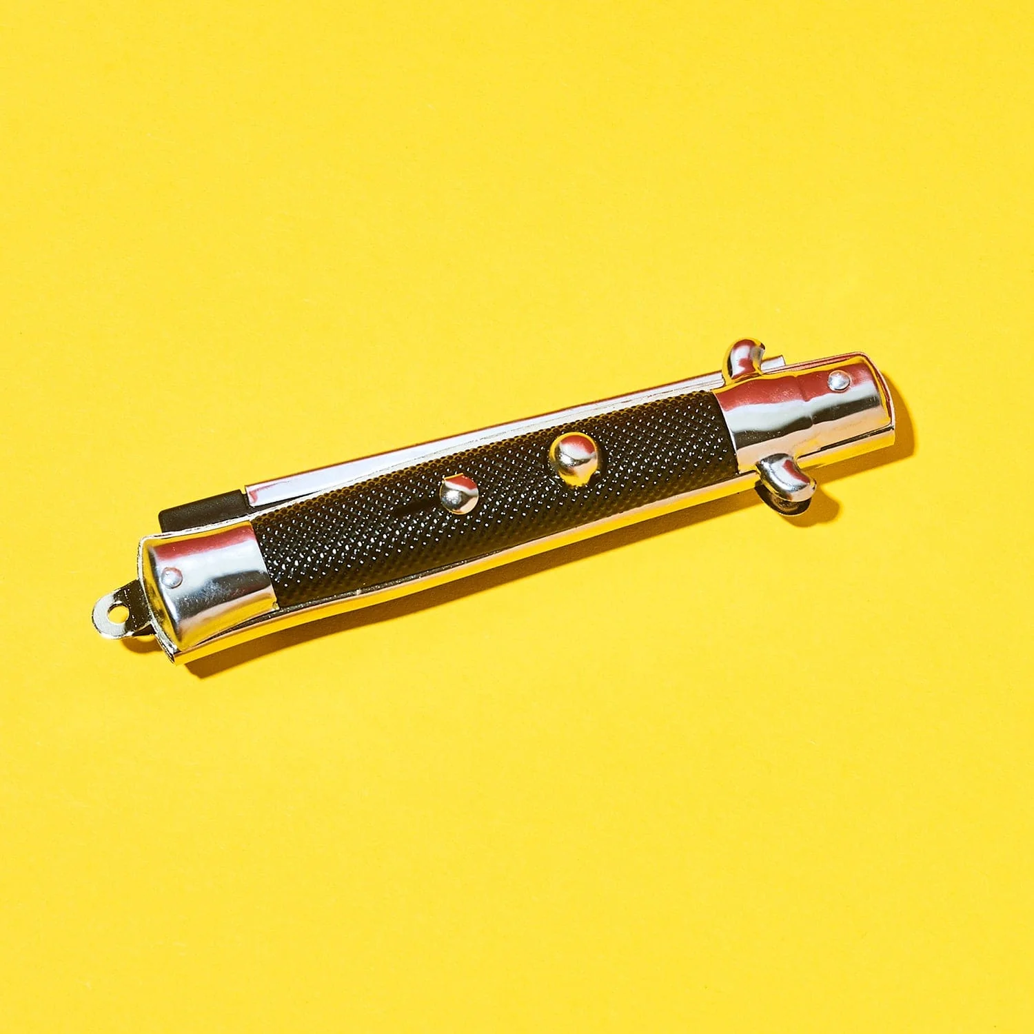Faux Switchblade Folding Pocket Comb - Image 3
