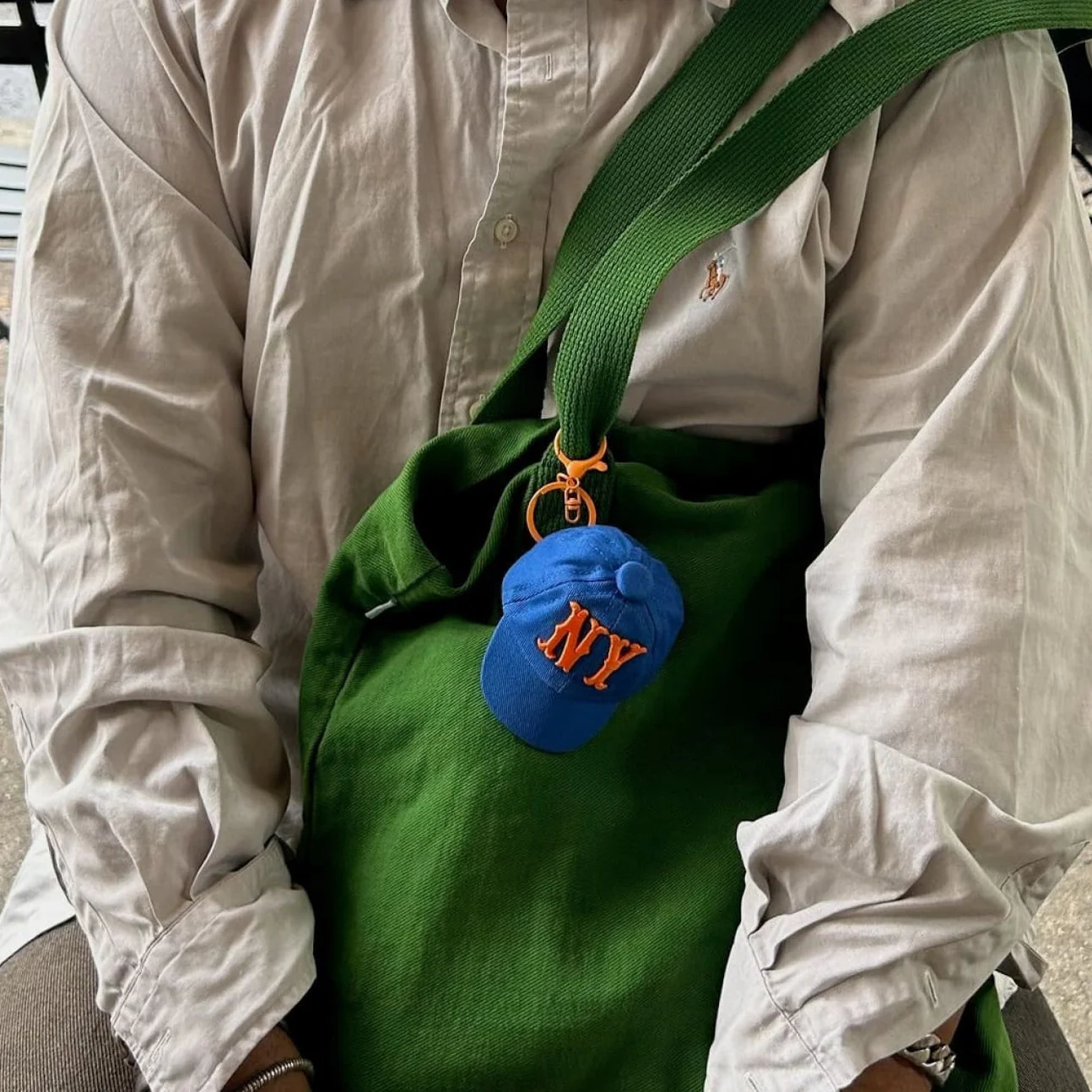 Friends NYC NY Hat Bag Charm - Image 4
