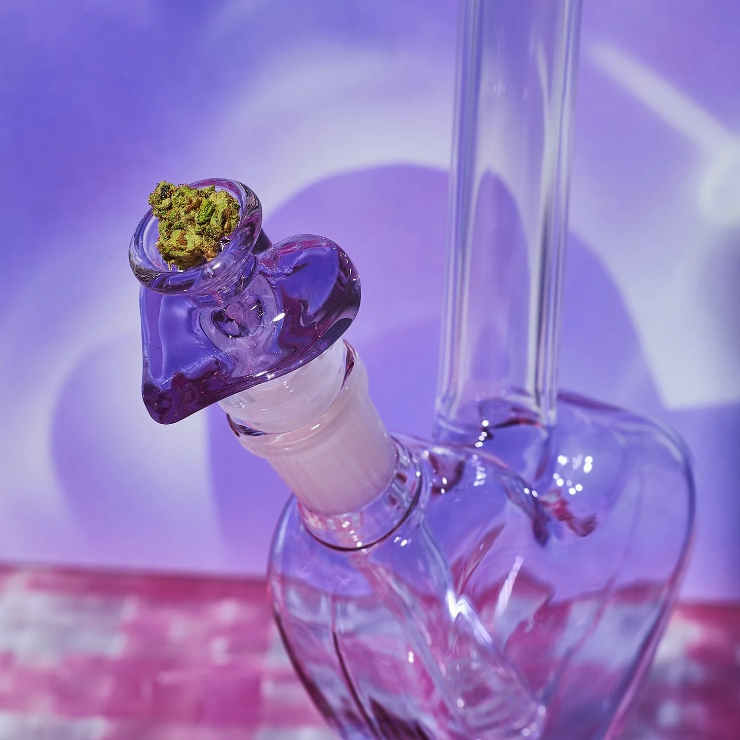 Glass Heart Bong - Image 17