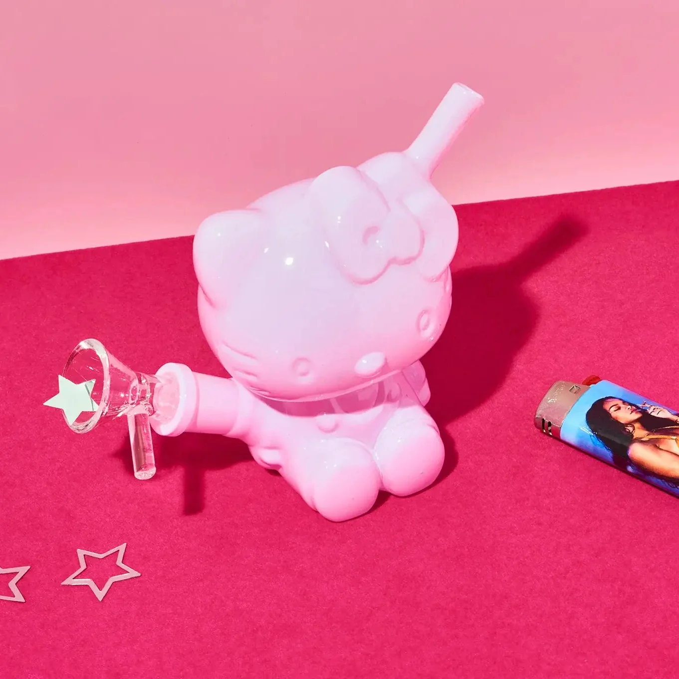 Hello Kitty Pink Bong - Image 3