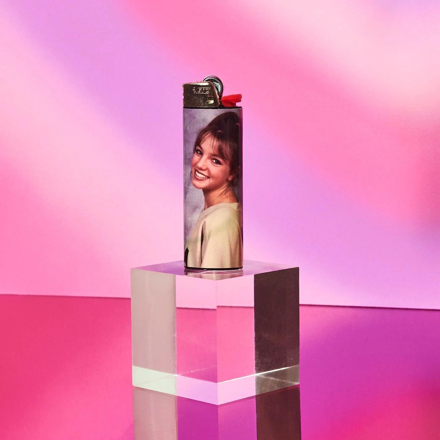 Friends NYC Pop Star Lighter - Young Britney - Image 5