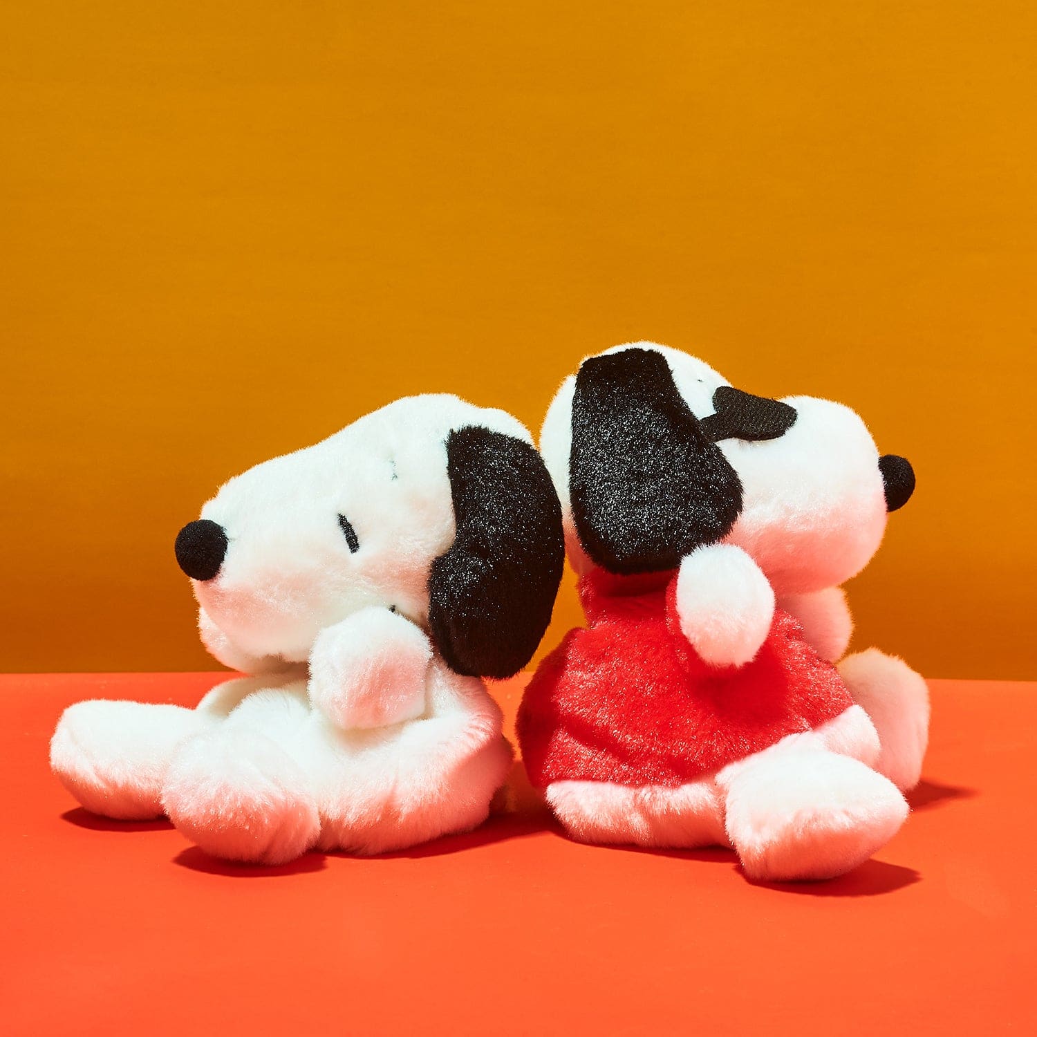 Peanuts Palm Pals Plush Toy - Snoopy - Image 3