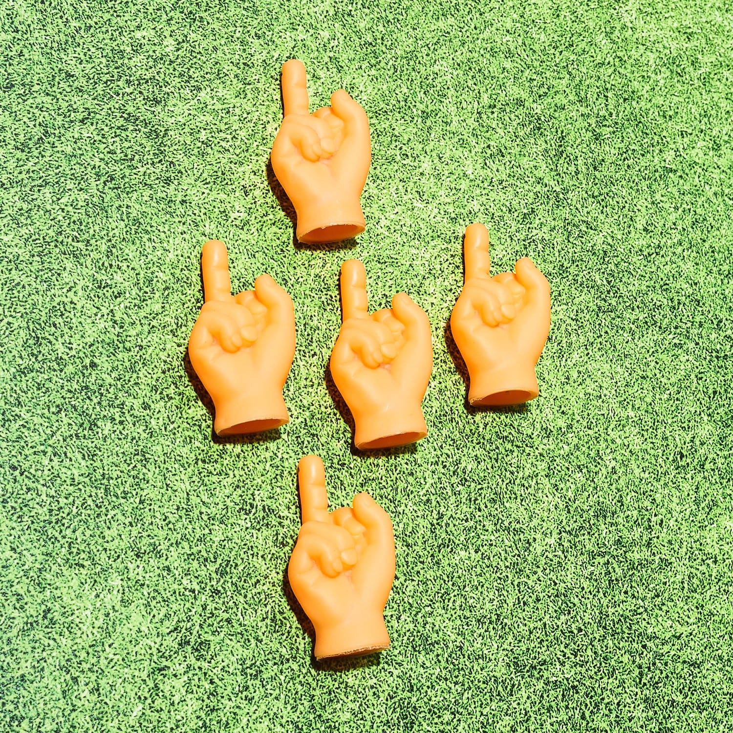 Tiny Hand Middle Finger Toy - Image 4